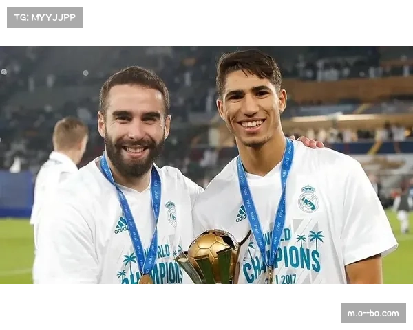 阿什拉夫成长轨迹：解析从天赋到最佳右后卫的潜力之路